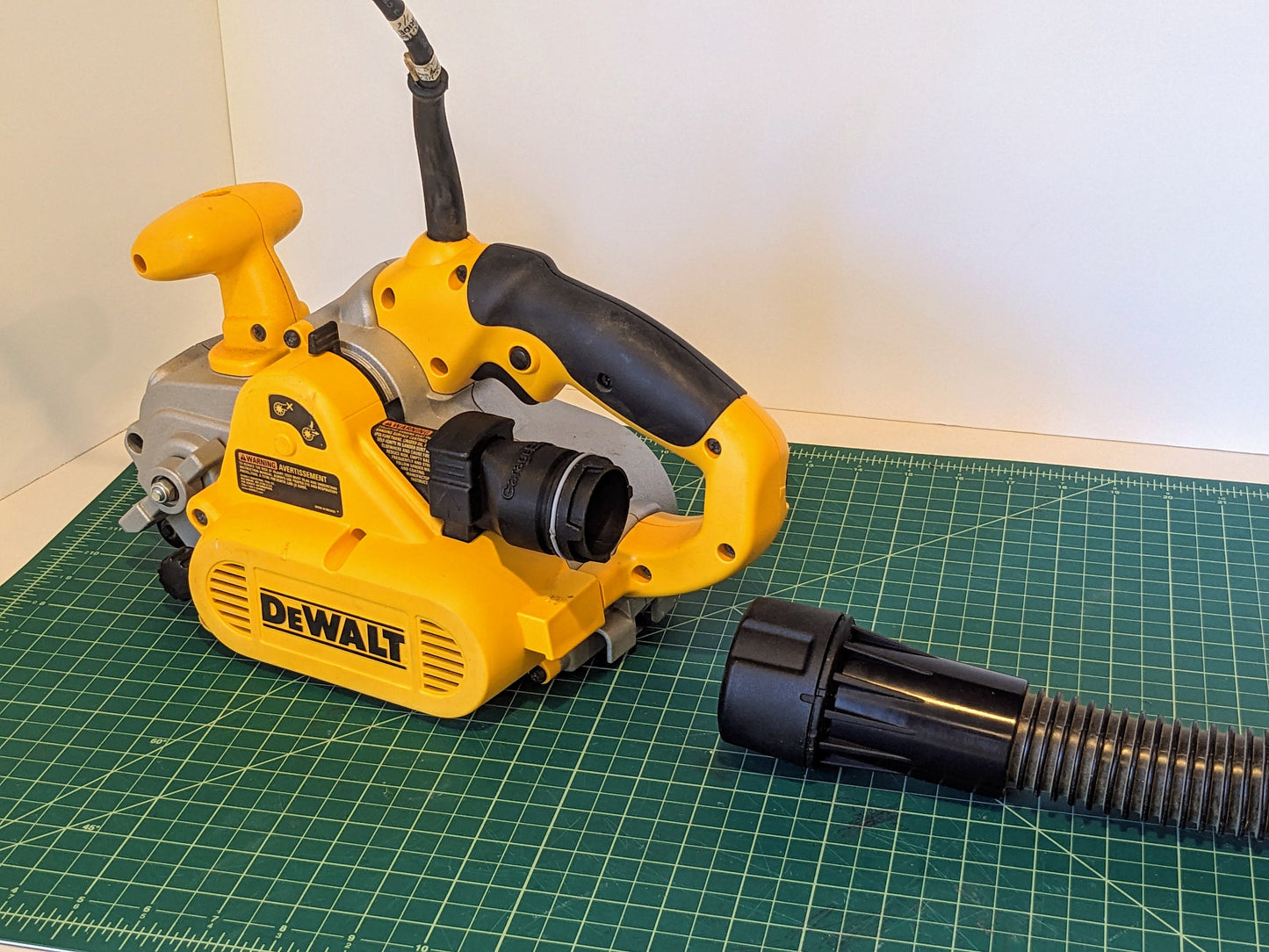DeWALT DW433 DW432 Belt Sander To Airlock Compatible Vacuum Hose Adapter